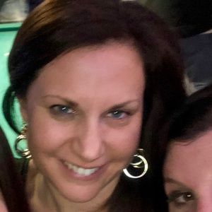 Meet your Posher, Paula